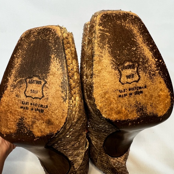 Stuart Weitzman Gold Python Platform Lace Up Heels 8.5 Made Spain - Picture 9 of 13